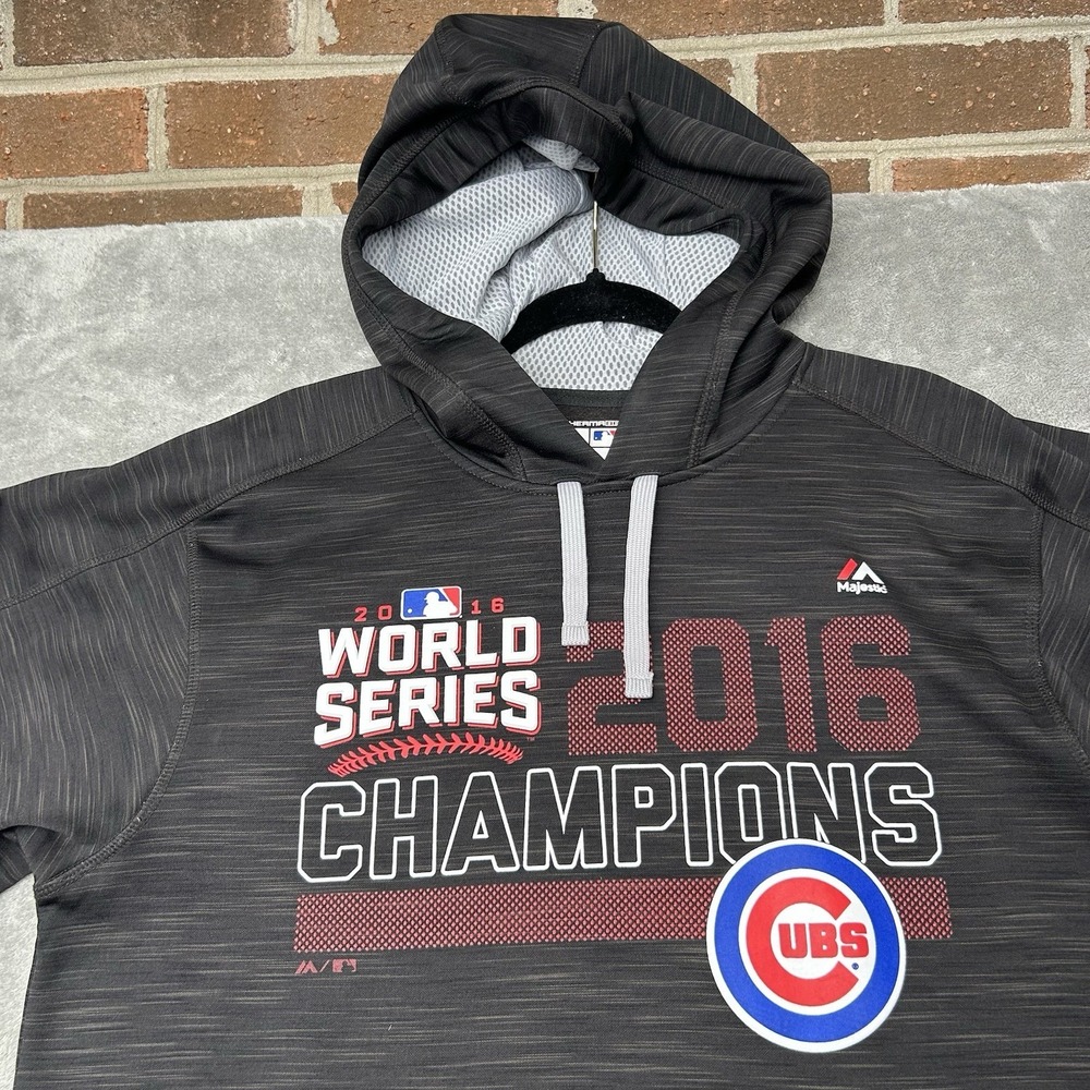 Majestic Chicago Cubs 2016 World Series ThermaBase Hoodie Sweatshirt Mens Medium